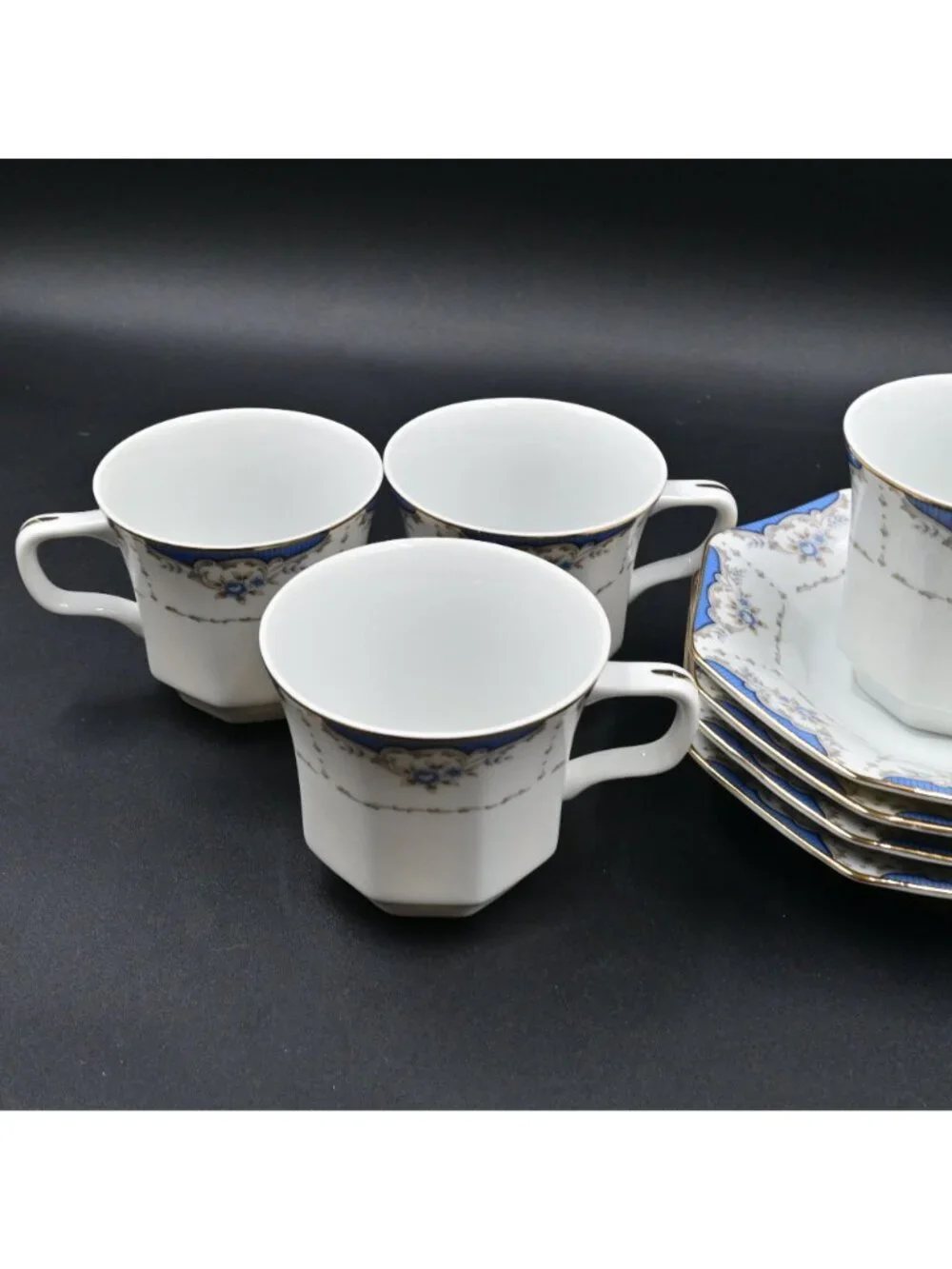 Seizan Mood Indigo 7936 Tea Cup & Saucer Set Octagonal Shape Set Of 4
